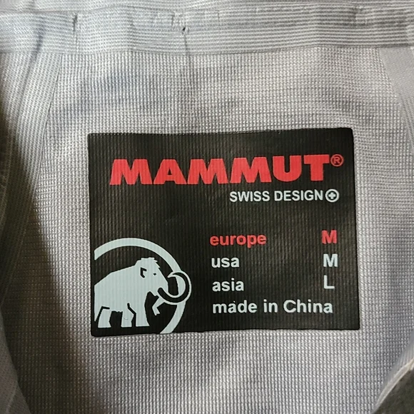 MAMMUT MASAO DRY TECH PREMIUM JACKET, SIZE MEDIUM